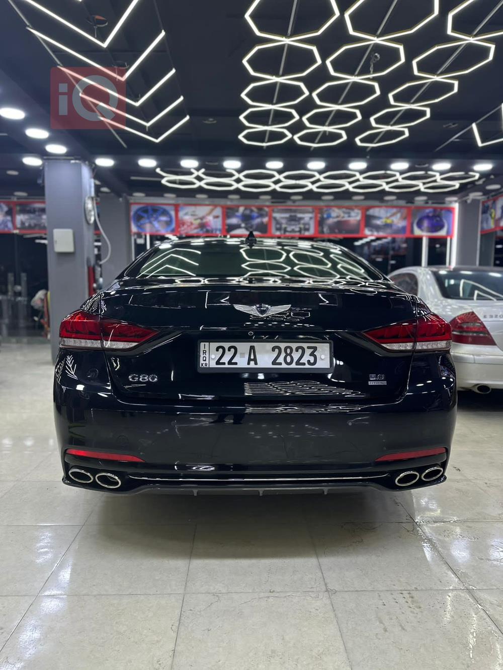 جنسس G80